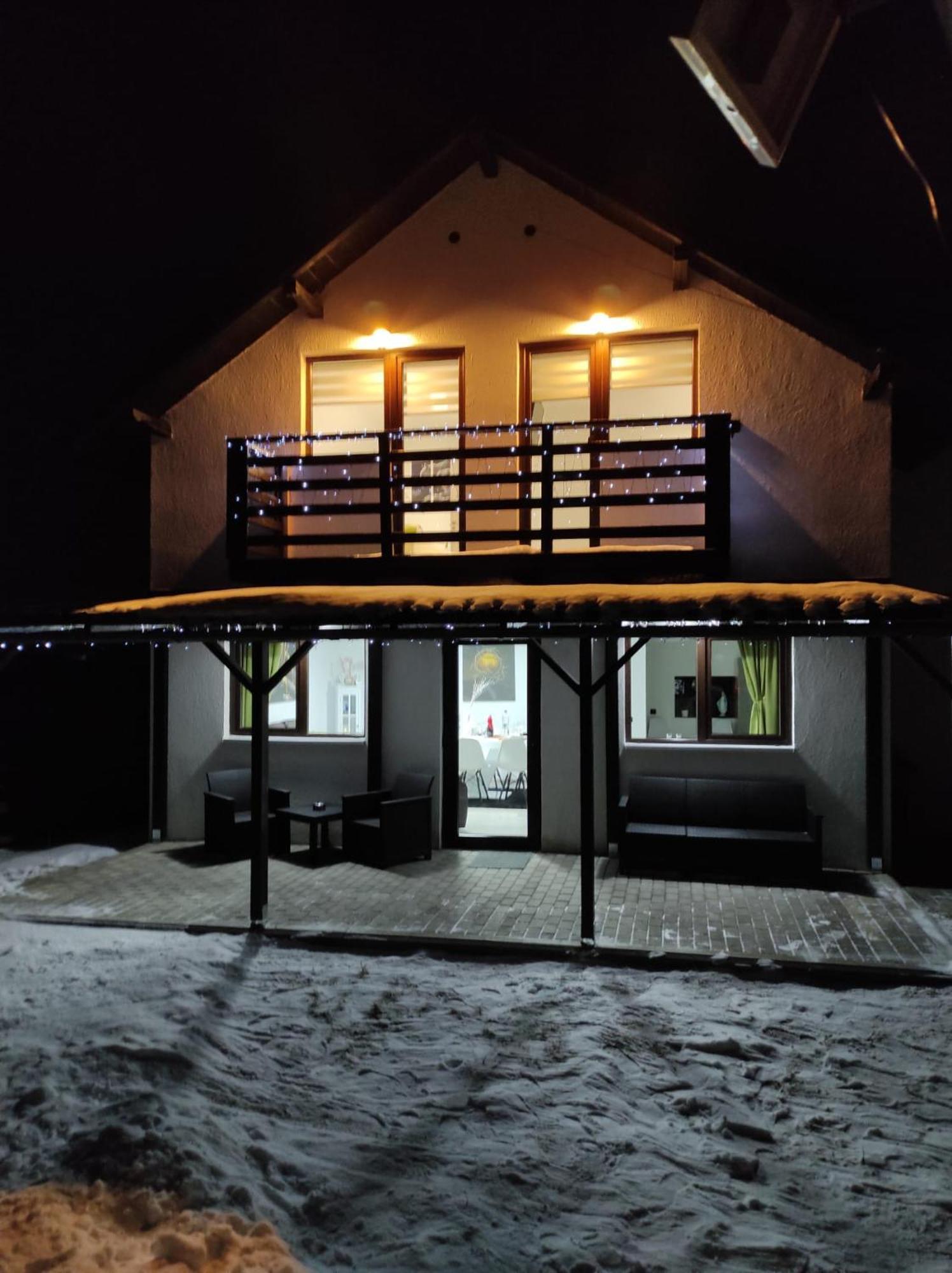 Vila Raisa Neagra Sarului Zewnętrze zdjęcie